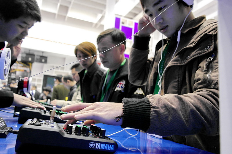 fun88乐天堂携新一代MG系列调音台等产品亮相中国（广州）国际专业灯光、音响展览会 